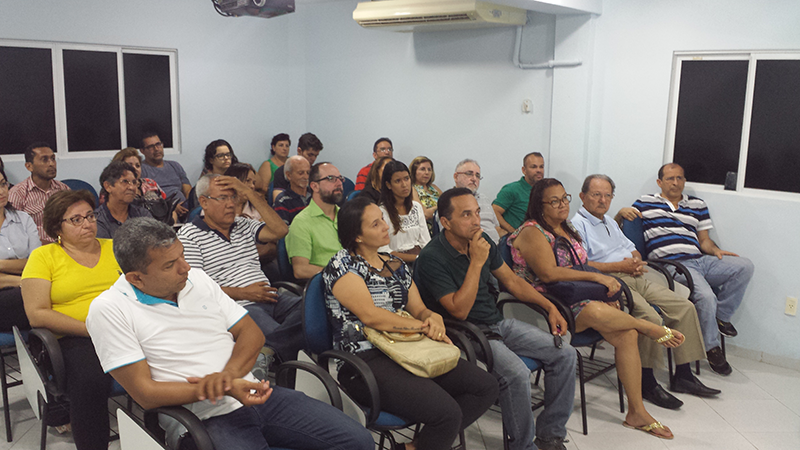 <i>Palestra: Magnetismo e passes de cura aplicados em casos de autismo<br/> Ministrante: Jacob Melo <br/> Local/Data: Instituto Social Iris / Outubro 2016. 
                </i>