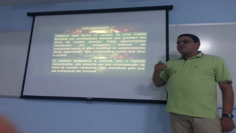 <i>Palestra: Mentomagnetismo <br/> Coordenador: Gustavo <br/> Local/Data: Instituto Social Iris / Outubro 2016. 
                </i>